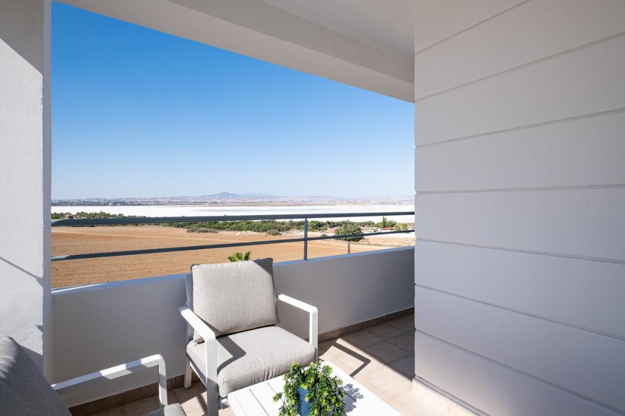 Appartement The Saline Views Makenzy à Larnaca Extérieur photo